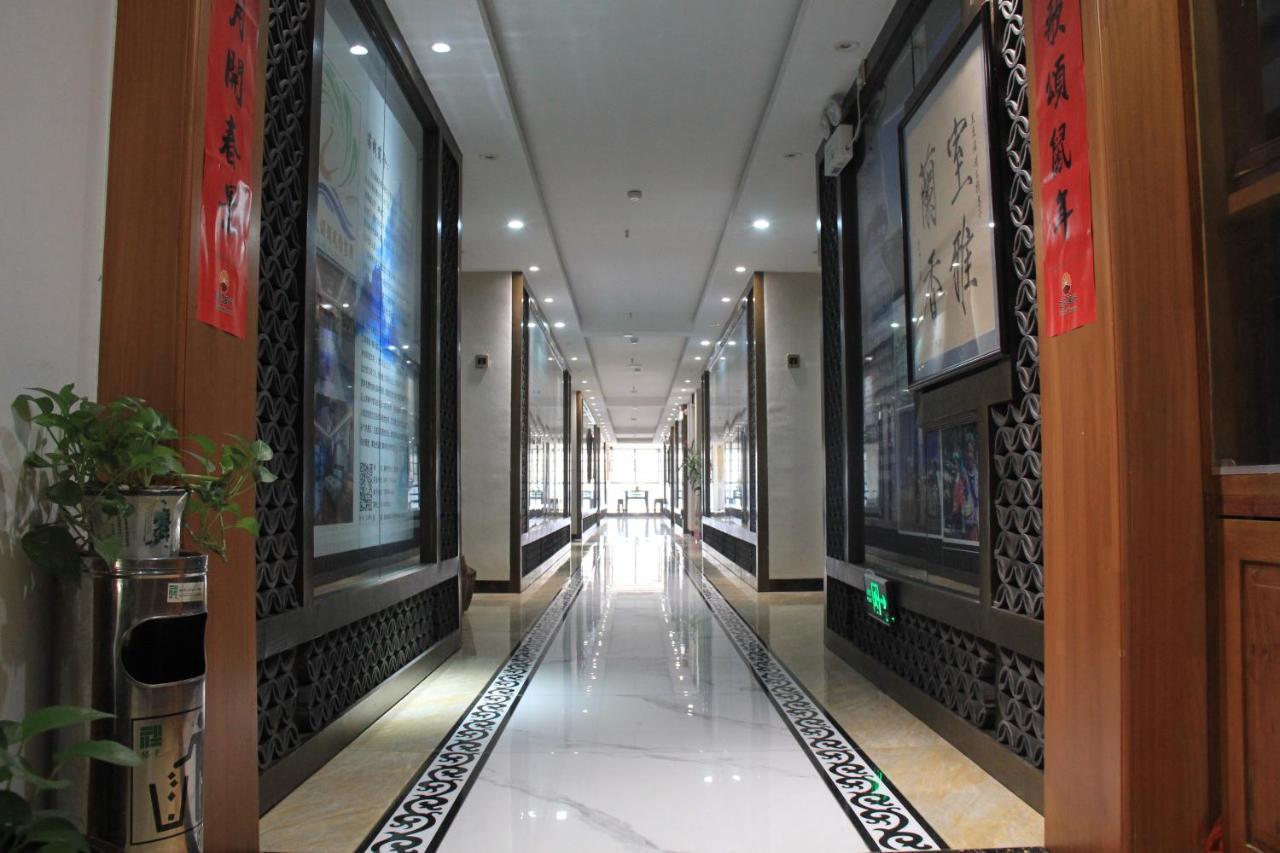Doudou Meilan Fengqing Inn Jinghong Exteriér fotografie
